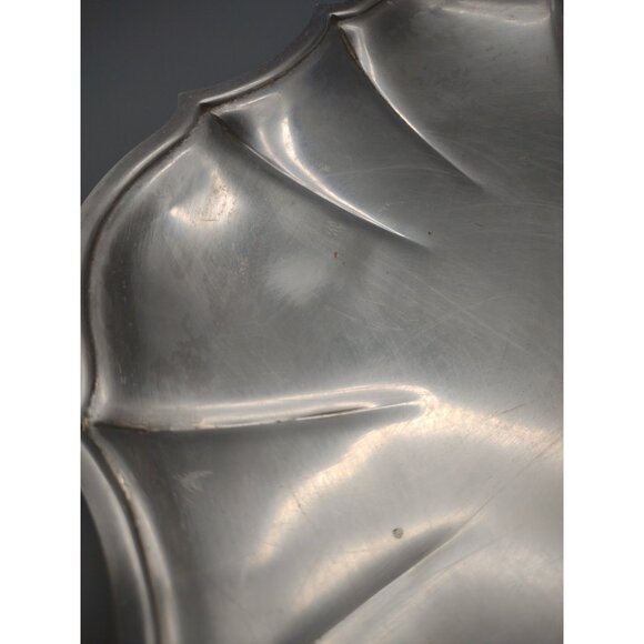 Vintage Chippendale Silver Plate Serving or Trinket Tray, Scallop Edge, 10.75" - Picture 5 of 17